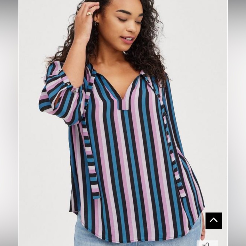 Torrid georgette bow tie blouse